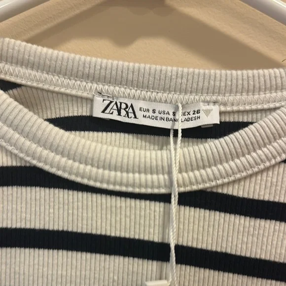 Zara Black and White Striped T-Shirt - Picture 2 of 2